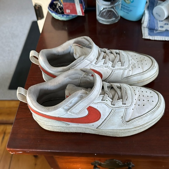 3Y Court Borough Recraft Low Top Sneaker Nike sneakers with orange Swoosh - Picture 11 of 11